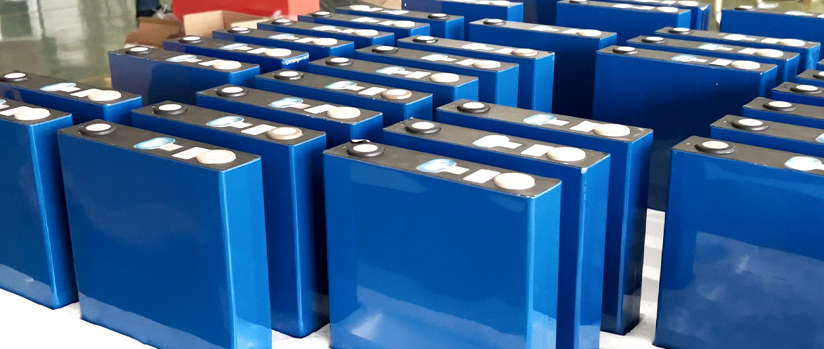 Comment installer correctement et en toute sécurité des batteries en blocs